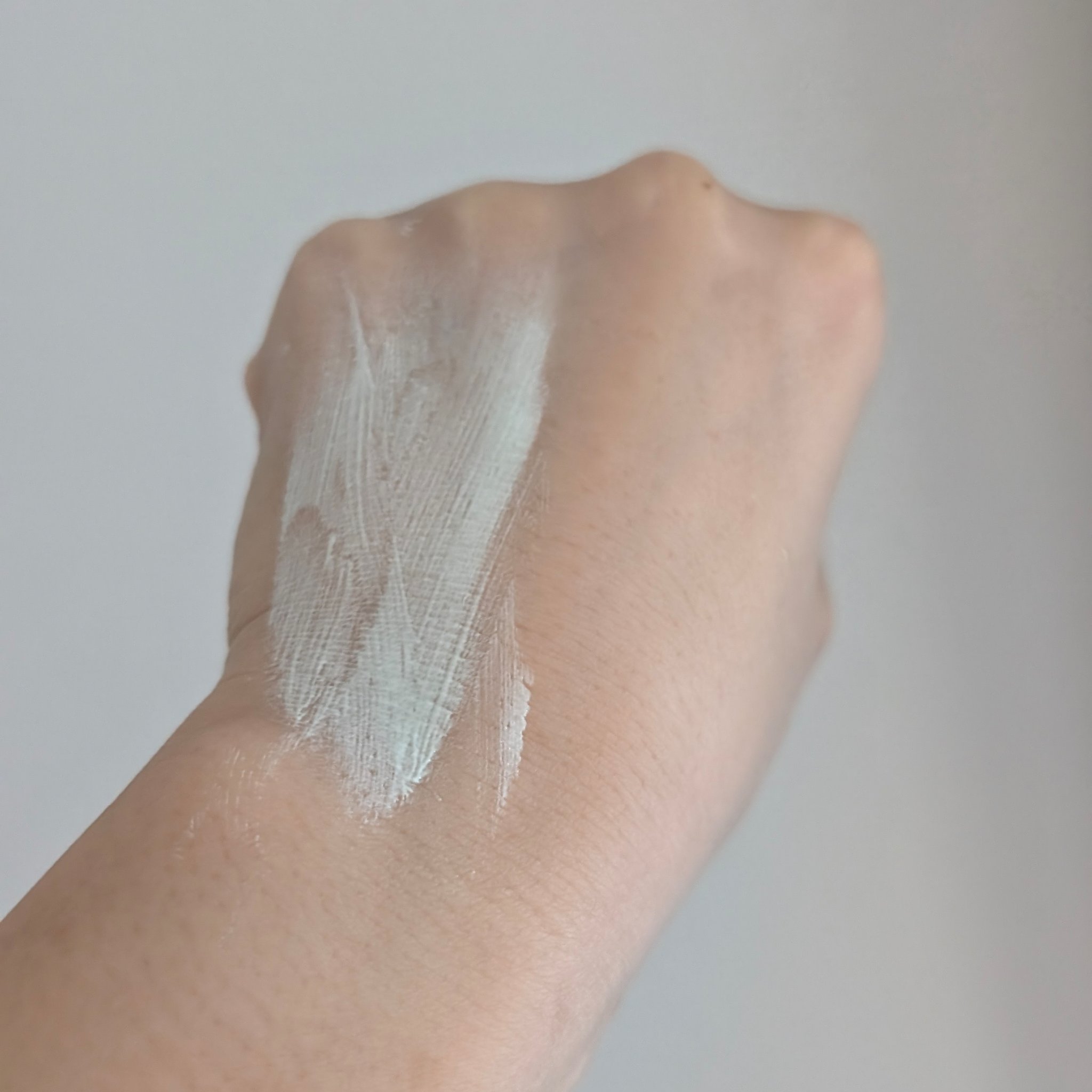 乾燥さん 保湿力スキンケア下地 シカグリーン/乾燥さん/化粧下地を使ったクチコミ（3枚目）