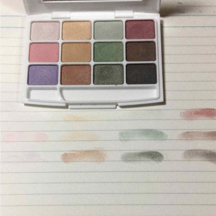 12色アイシャドウパレット/LOUJENE/アイシャドウパレットを使ったクチコミ(2枚目)