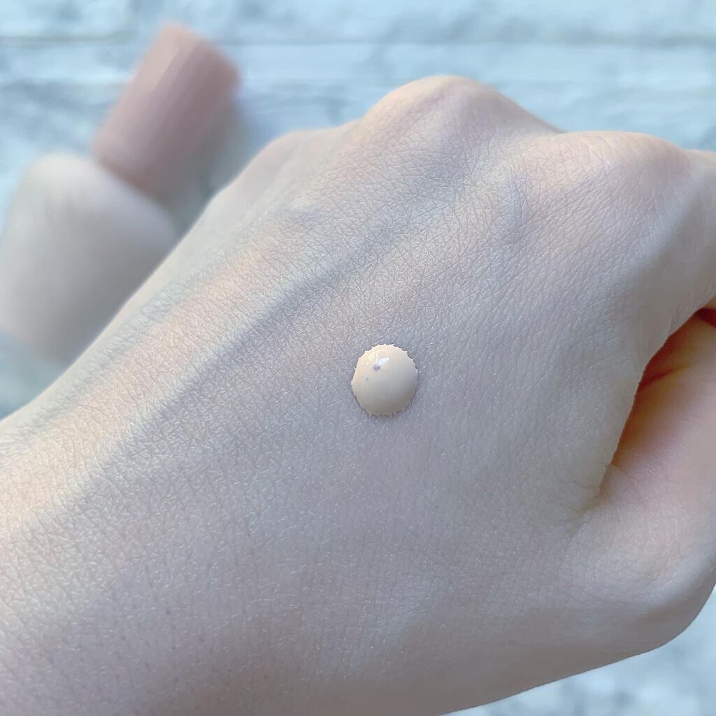 モイスチュアライジング ファンデーション プライマー/PAUL & JOE BEAUTE/化粧下地を使ったクチコミ(3枚目)