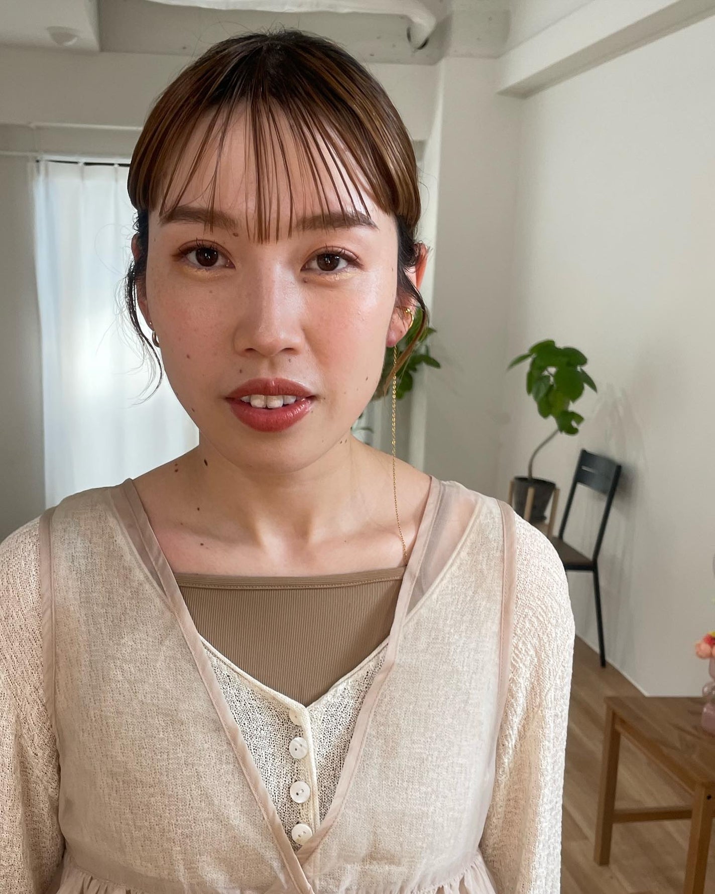 takomi/ヘアメイクアーティスト on LIPS 「.makelesson💄 ポイントは目の下のゴールド(ほぼ黄..」(1枚目)