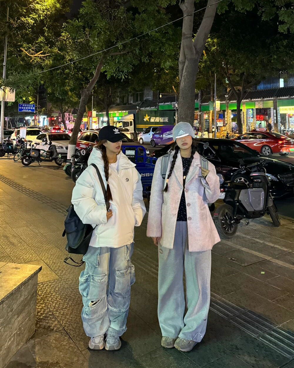 ひとみ on LIPS 「親しい友達と会う予定です#コーデ#ファッション#韓国ファッショ..」(5枚目)