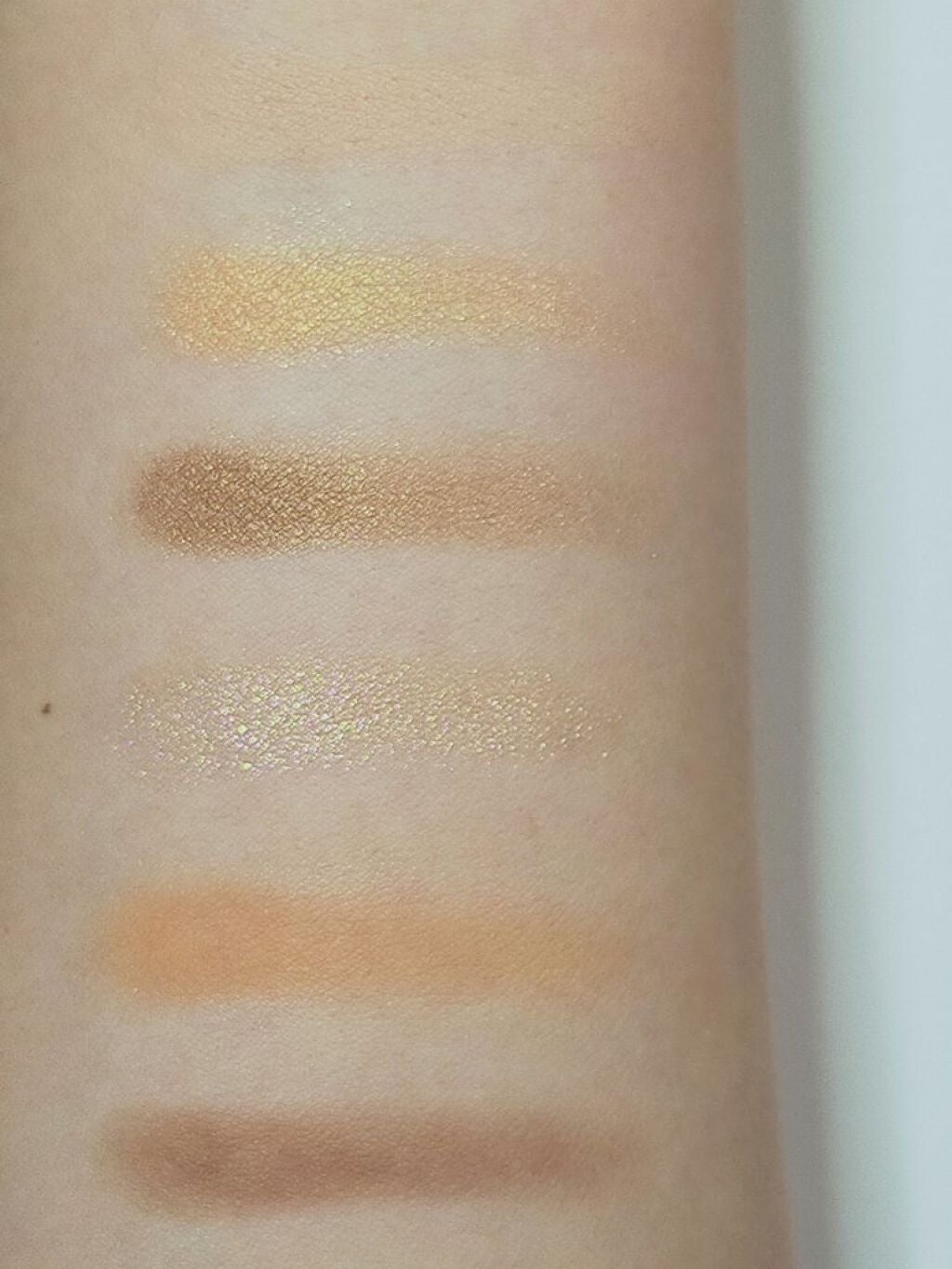 アイカラーパレット/heme/アイシャドウパレットを使ったクチコミ(3枚目)