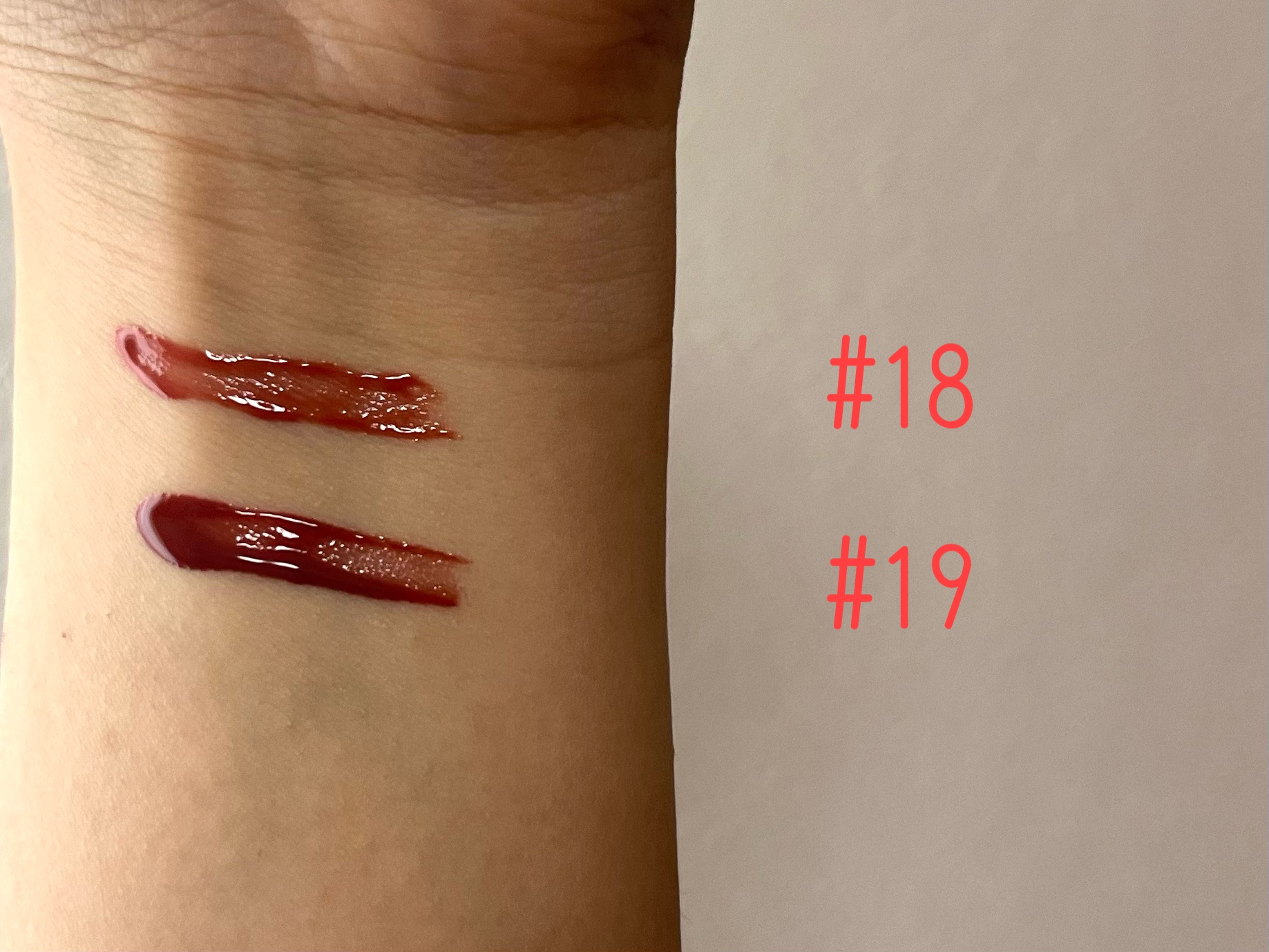 ジューシーラスティングティント/rom&nd/リップティントを使ったクチコミ（2枚目）