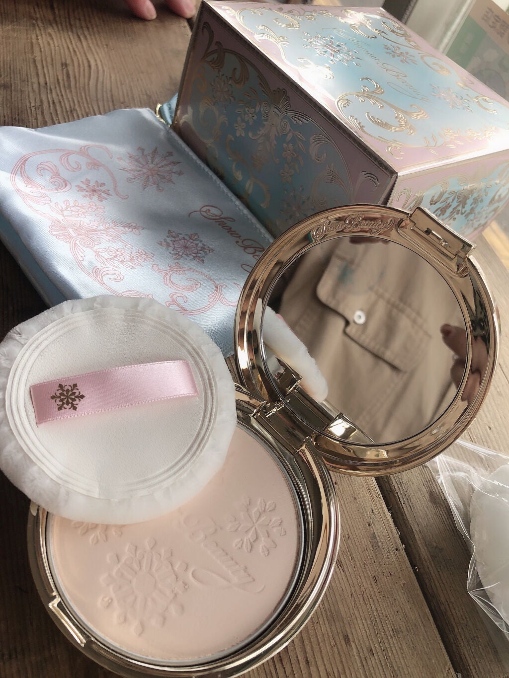 スノービューティー ホワイトニング スキンケアパウダーP2021 /スノービューティー/プレストパウダーを使ったクチコミ(2枚目)