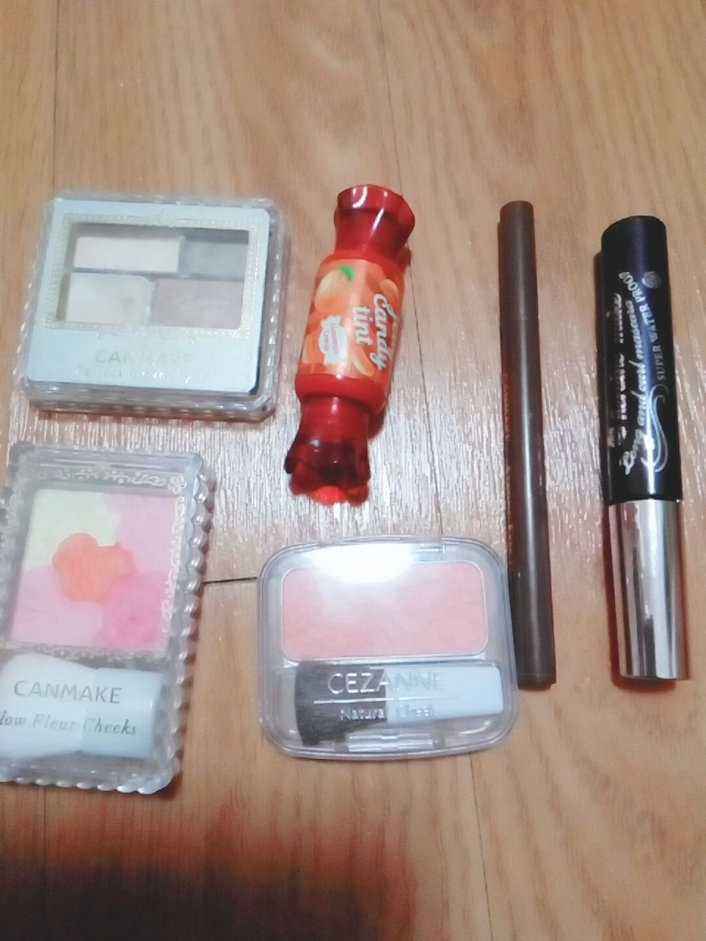 グロウフルールチークス/キャンメイク/パウダーチークを使ったクチコミ(1枚目)