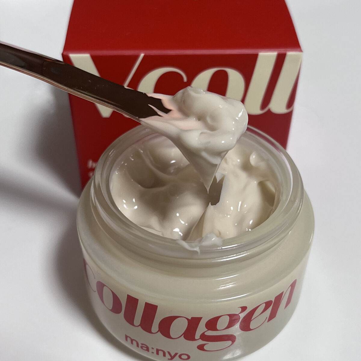 manyo  Vコラーゲン ハートフィット クリームのクチコミ「✴︎

魔女工場
Vcollagen heart fit cream

塗るコラーゲン🫧🤍

.....」（2枚目）