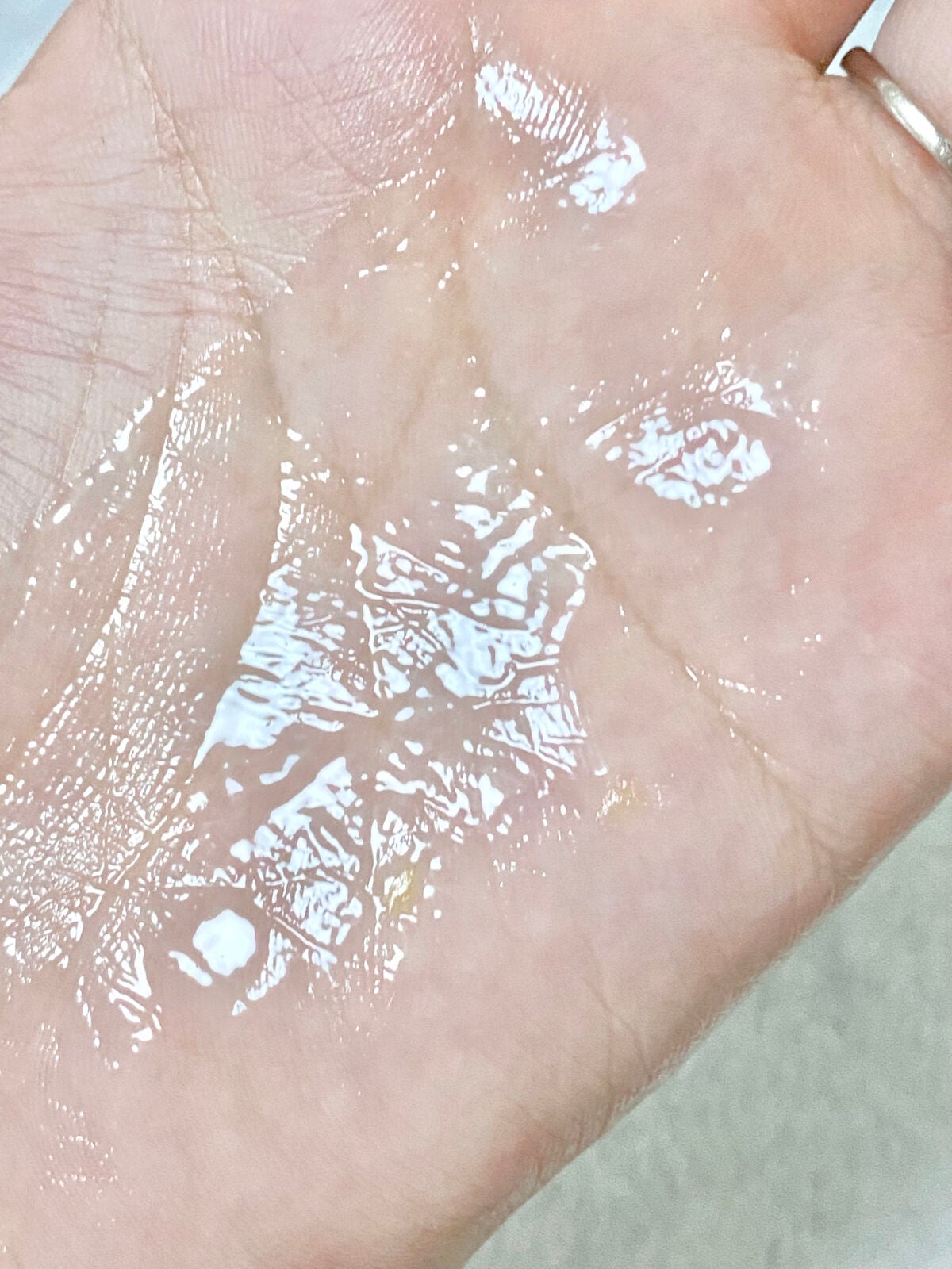 イモーテル オーバーナイトリセットセラム/L'OCCITANE/美容液を使ったクチコミ(5枚目)