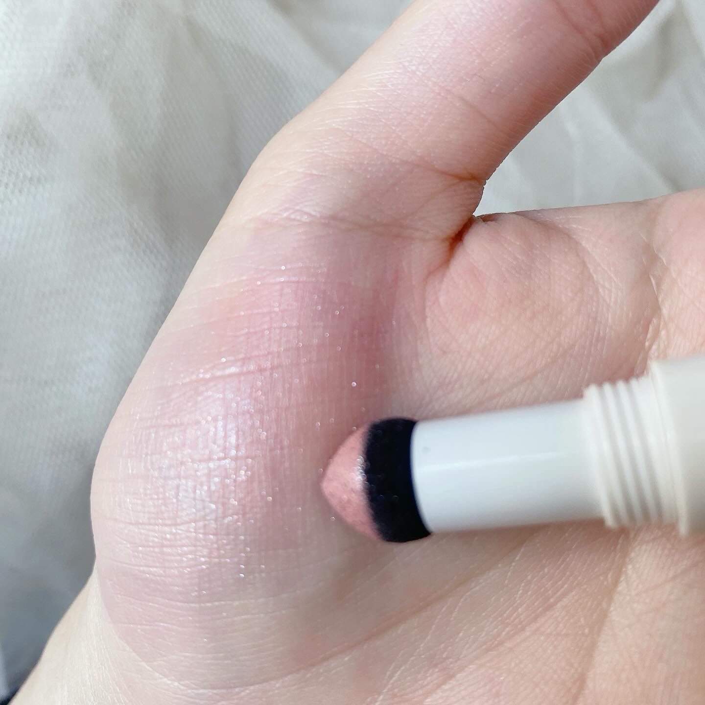 クッションチップアイカラーN/キスミー フェルム/単色アイシャドウを使ったクチコミ（3枚目）