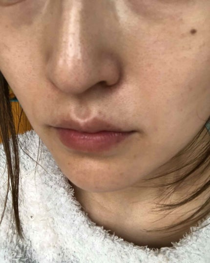 WHITE MILK CREAM/3CE/フェイスクリームを使ったクチコミ(2枚目)