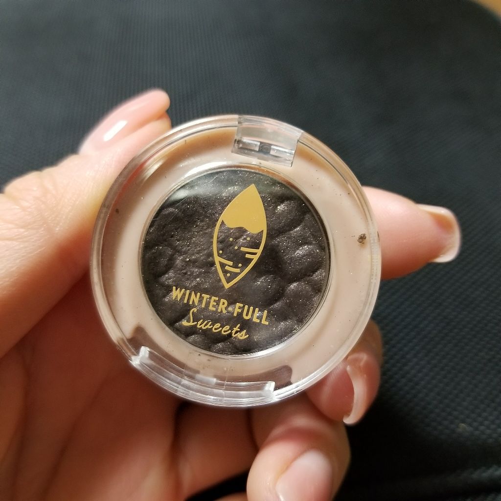 ルックアット マイアイジュエル/ETUDE/単色アイシャドウを使ったクチコミ(2枚目)