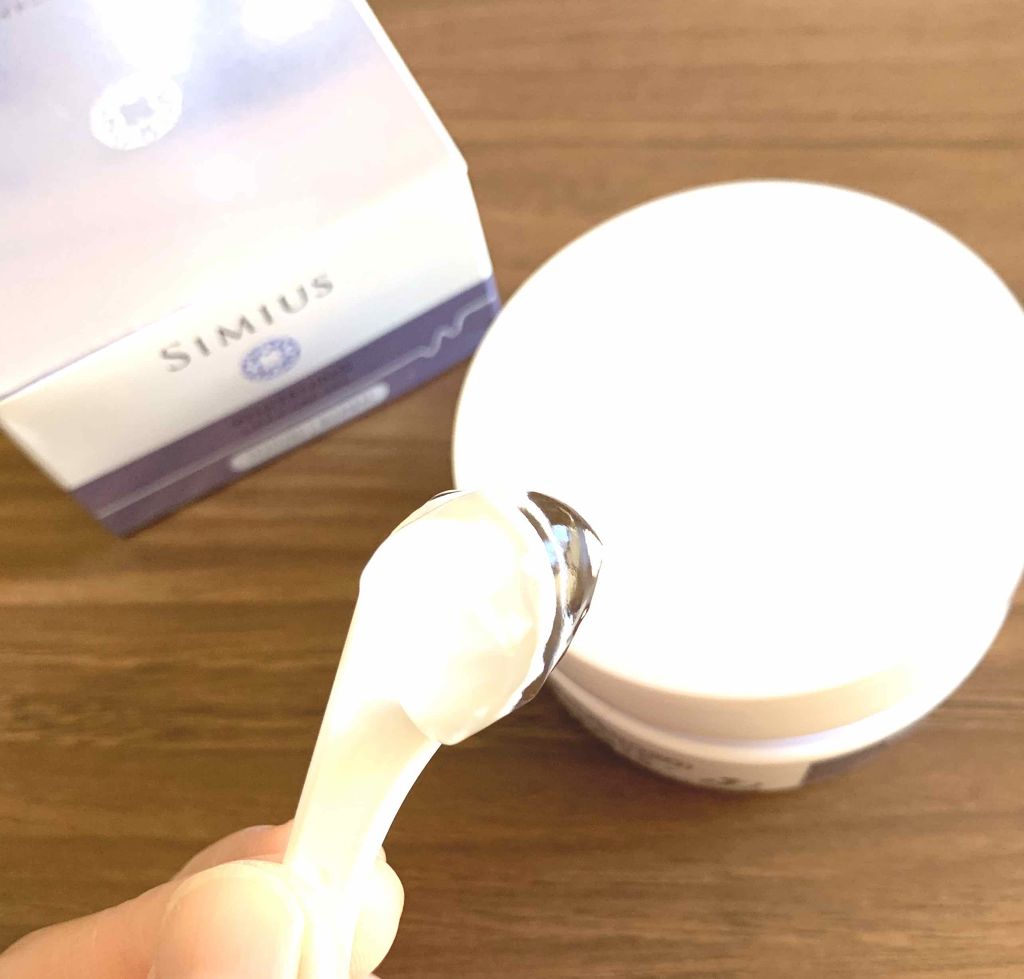 薬用ホワイトニングリフトケアジェル ノーマル/シミウス/オールインワン化粧品を使ったクチコミ(3枚目)