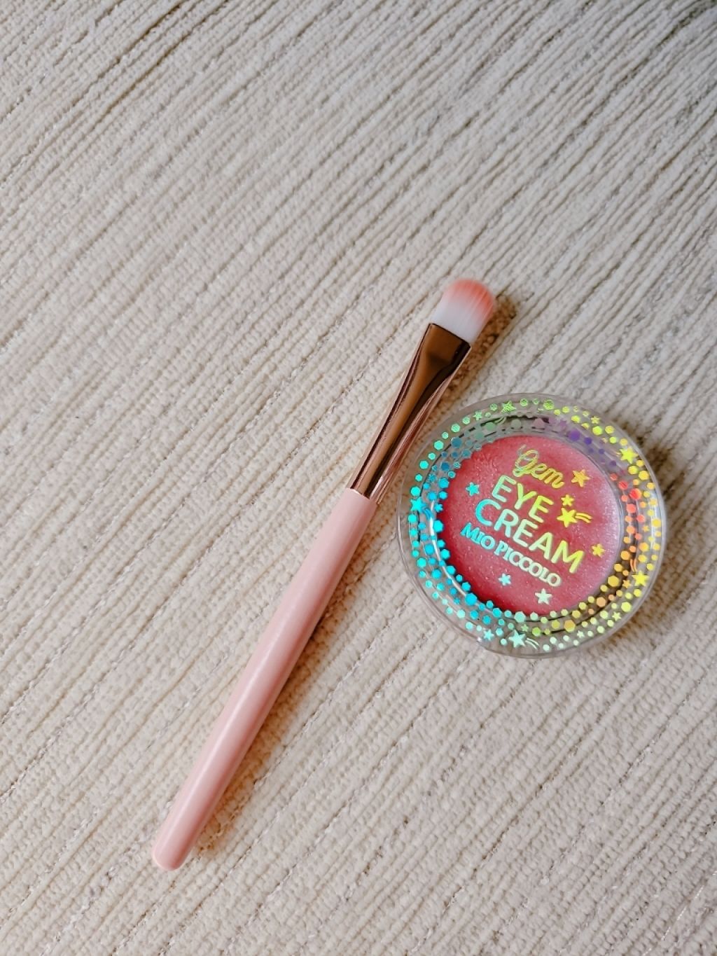 みーにゃ(サブ) on LIPS 「セリアで見つけました!アイシャドウの伸びはあまりよくなかったで..」(4枚目)