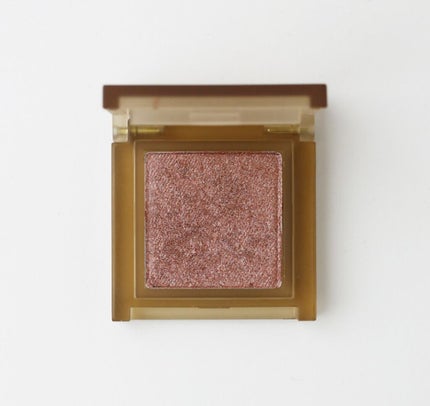la peau de gem. single eye color