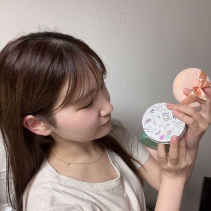 エアリータッチパウダー b/クラブ/プレストパウダーを使ったクチコミ(2枚目)