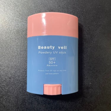 Beauty veil　パウダリーUVスティック

◯外出時の塗り直し用に購入した
◯スティックタイプなので塗りやすさはとても良い
◯いい匂いがするけど少し強めかも？
◯縁にカスが付きやすいのが気になる