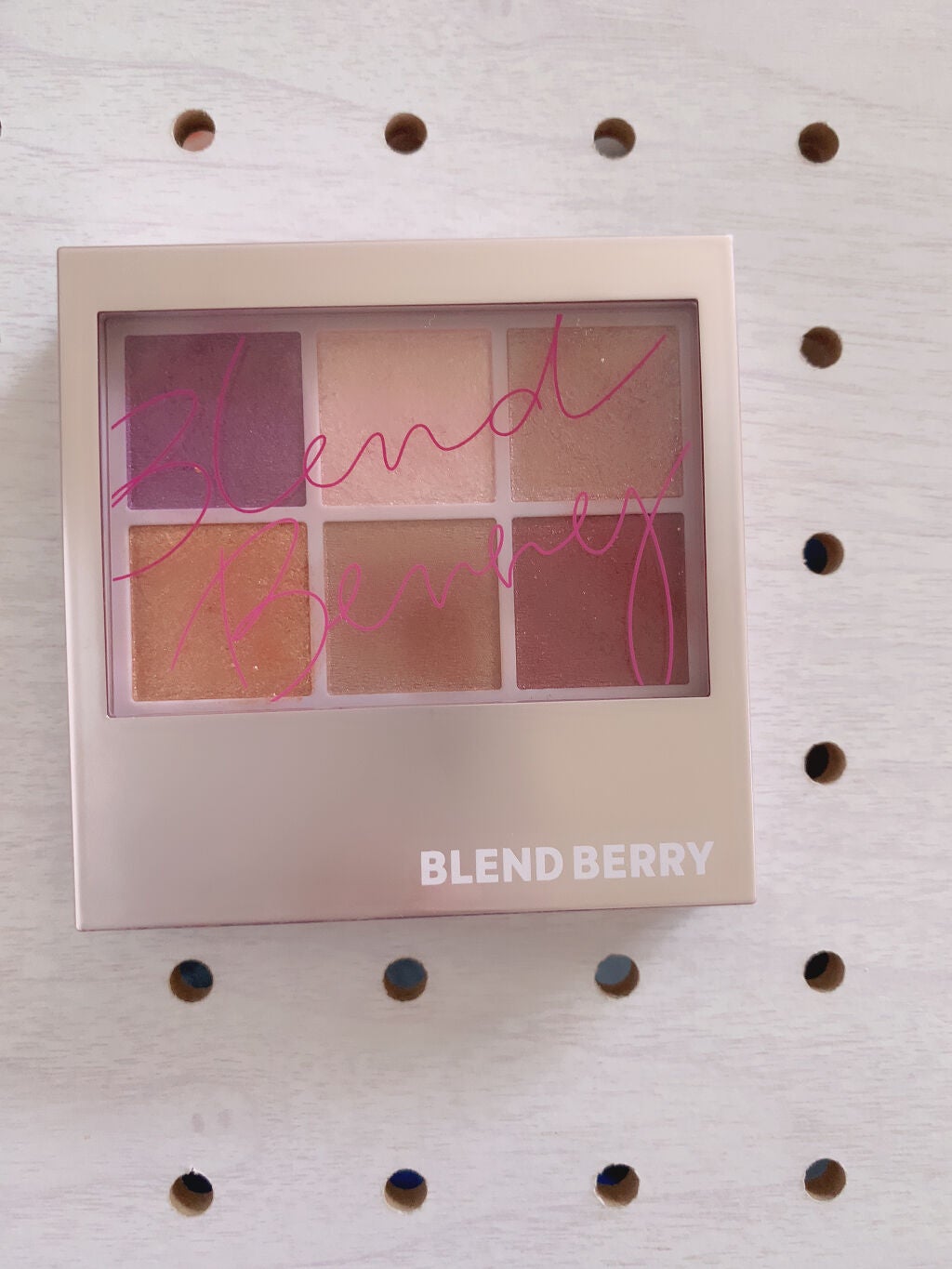 オーラクリエイション/BLEND BERRY/アイシャドウパレットを使ったクチコミ(2枚目)