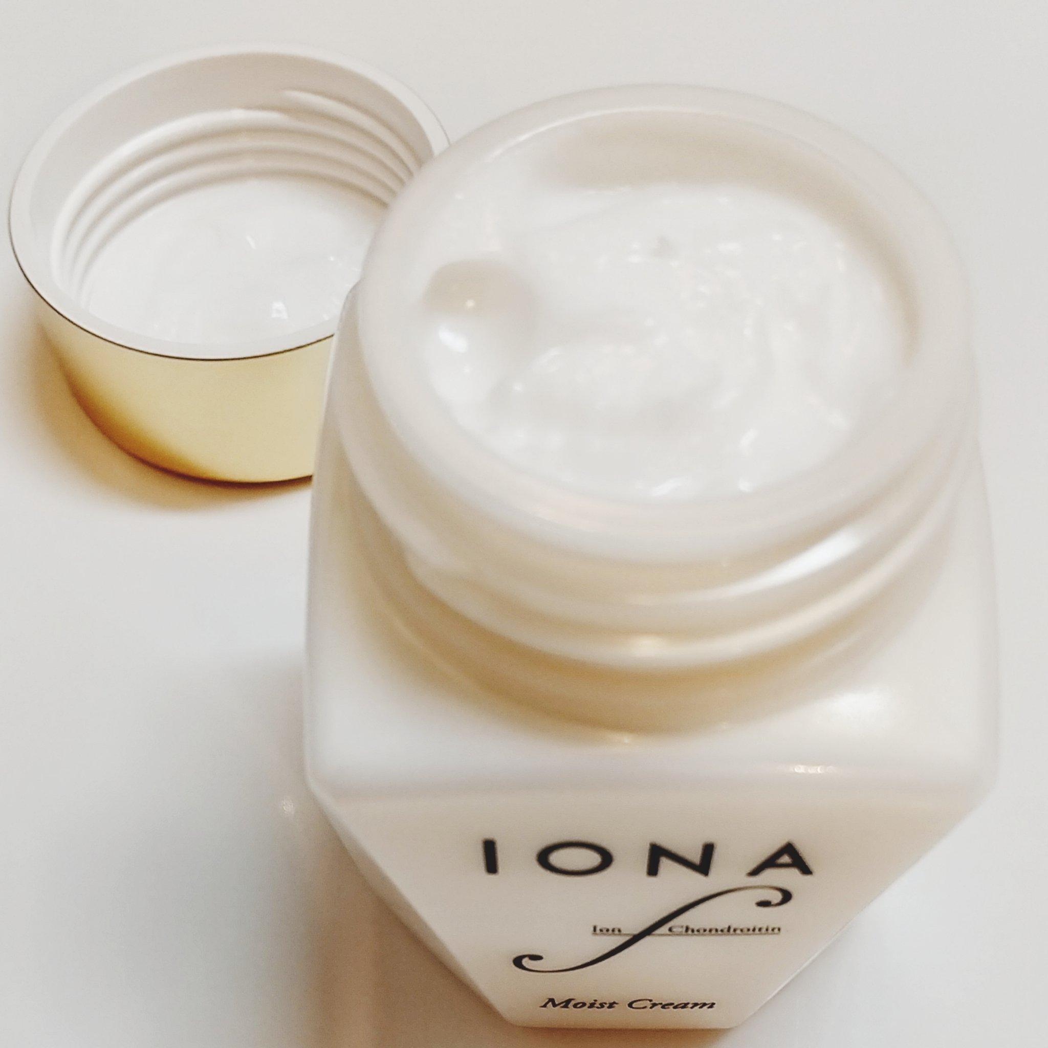 モイスト クリーム/イオナ エフ/フェイスクリームを使ったクチコミ（2枚目）