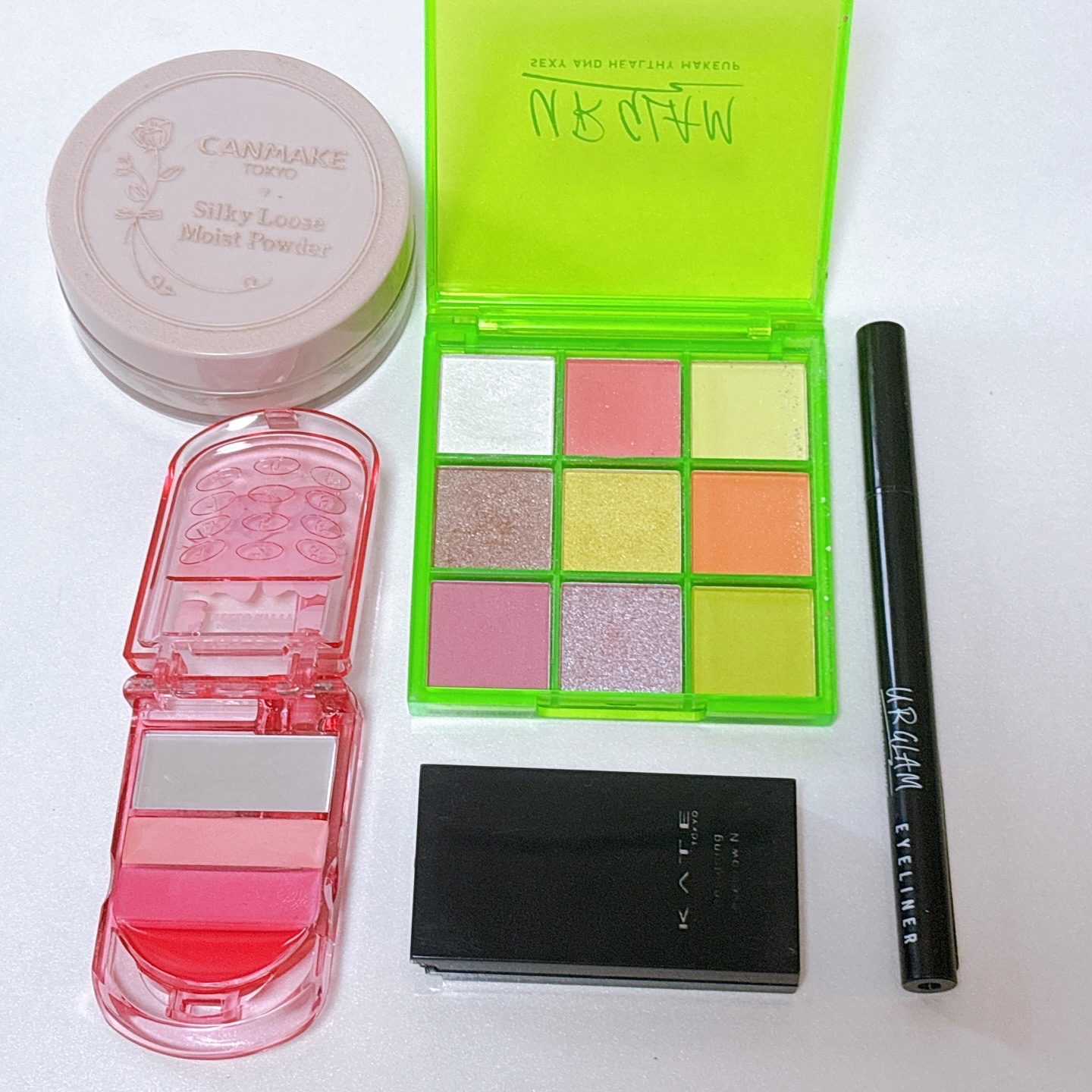 UR GLAM　BLOOMING EYE COLOR PALETTE/U R GLAM/アイシャドウパレットを使ったクチコミ（2枚目）