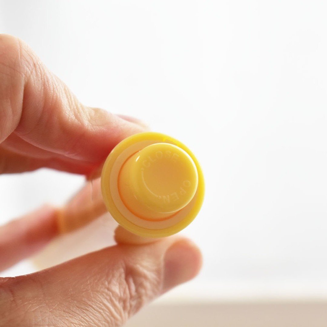 V9ビタミンアンプルロールオンアイクリームクリア/JMsolution/アイケア・アイクリームを使ったクチコミ（3枚目）