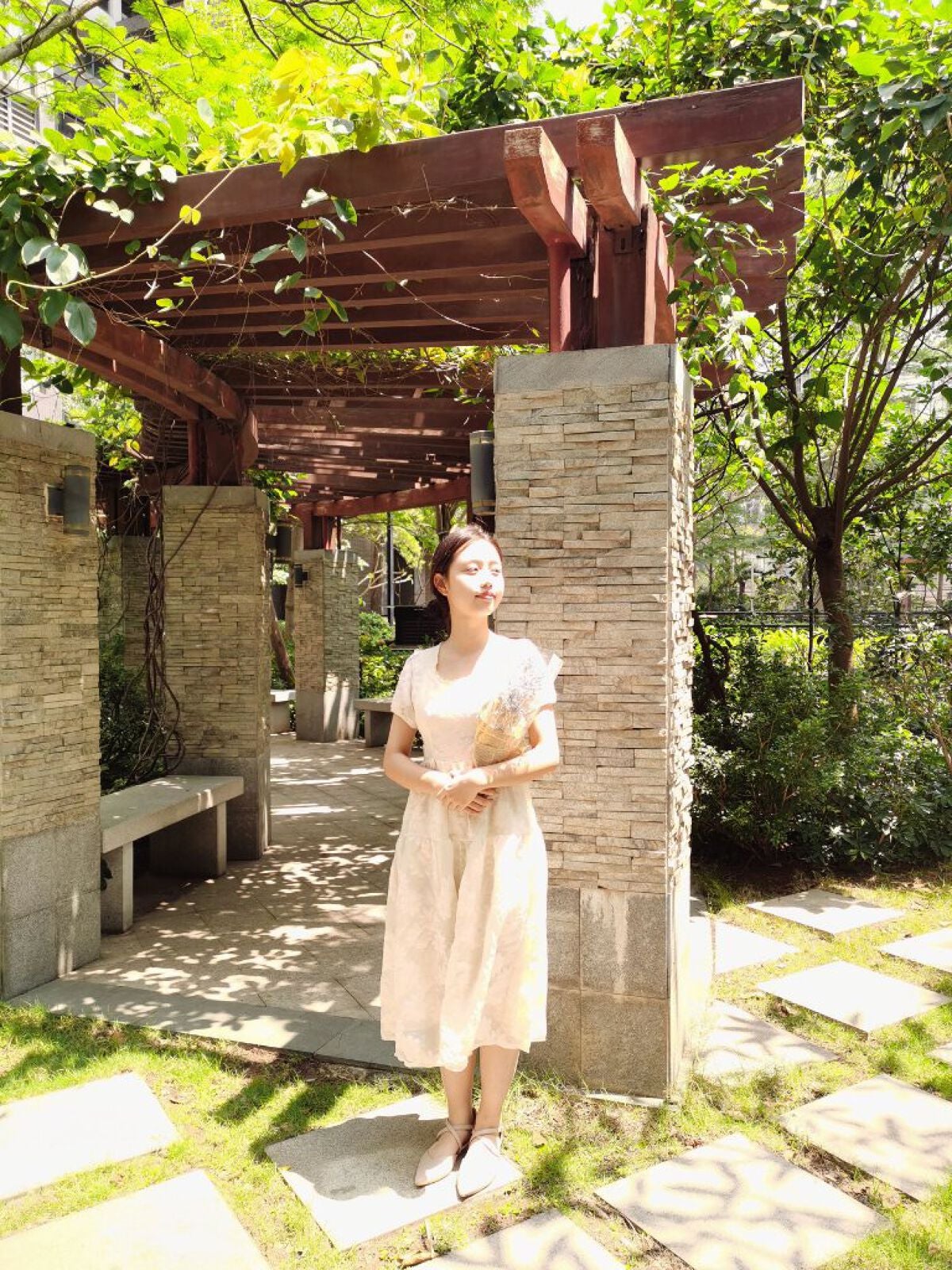 ジューシーラスティングティント/rom&nd/リップティントを使ったクチコミ(2枚目)