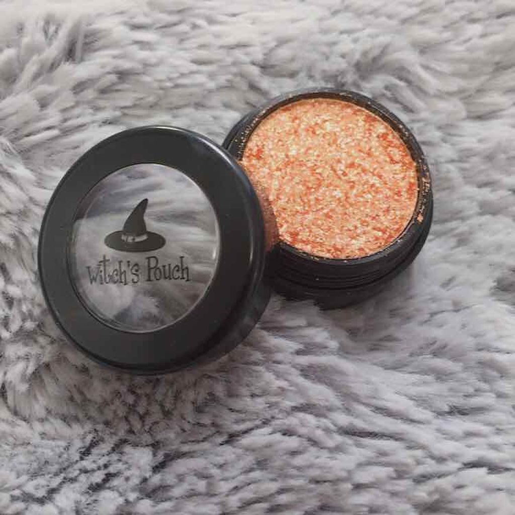 セルフィーフィックスピグメント/Witch's Pouch/単色アイシャドウを使ったクチコミ(1枚目)