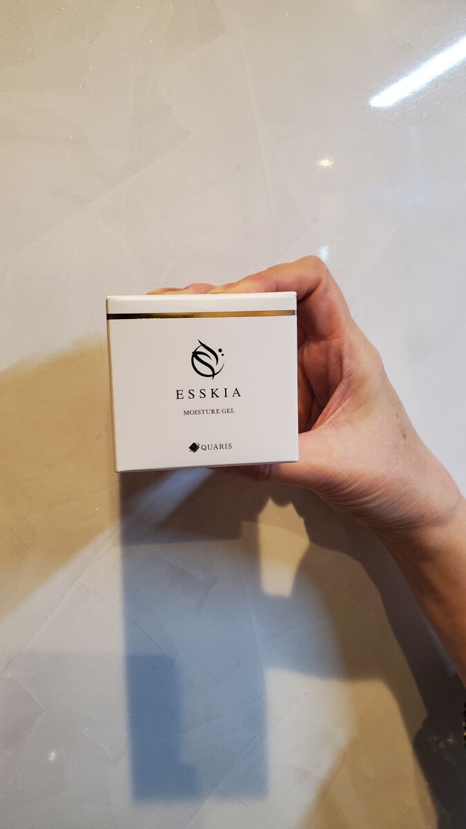 セルディアモイスチャーゲル/ESSKIA/美容液を使ったクチコミ(1枚目)