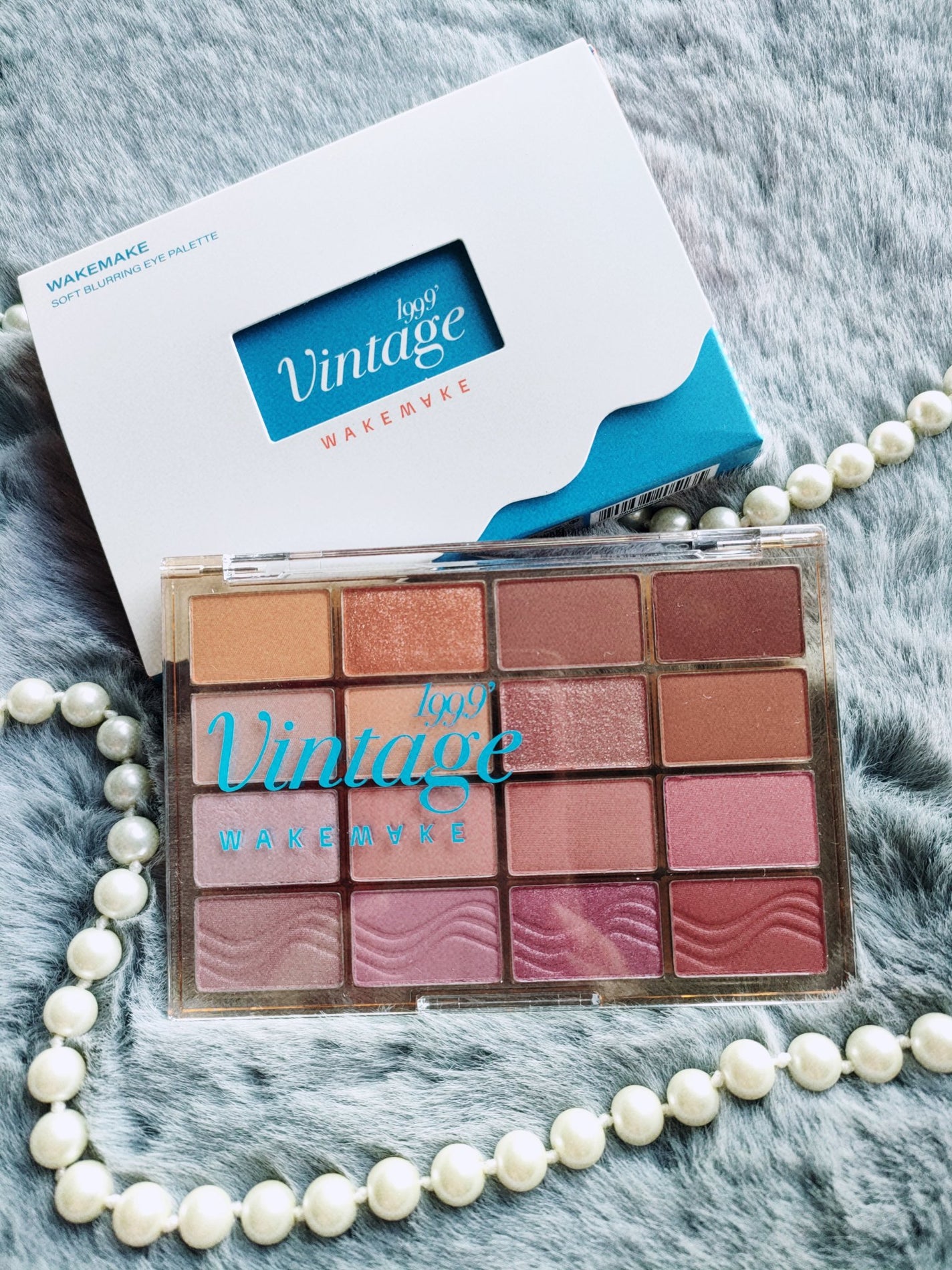 ソフトブラーリングアイパレット/wakemake/アイシャドウパレットを使ったクチコミ(1枚目)