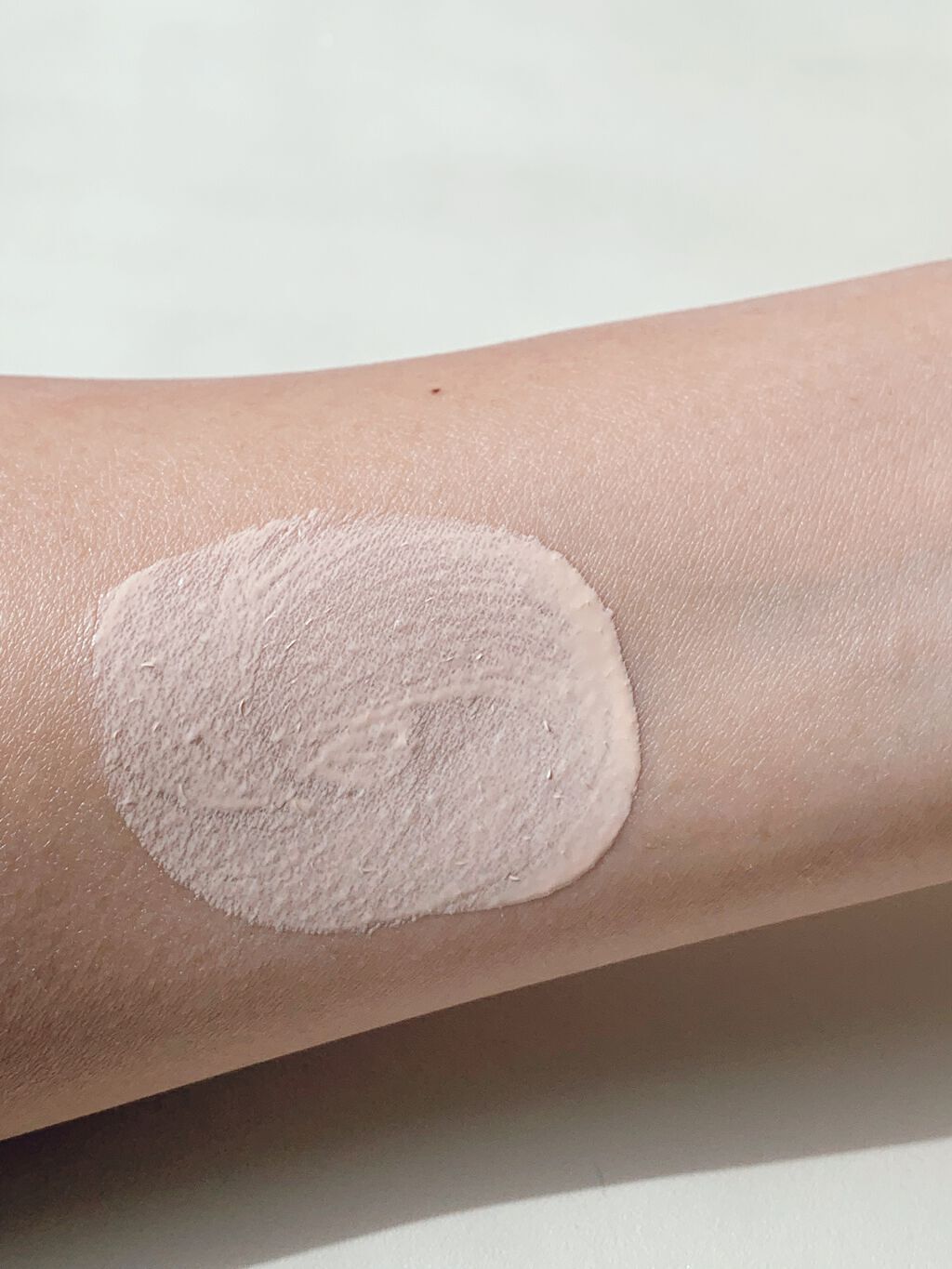 モイスチュアライジング ファンデーション プライマー/PAUL & JOE BEAUTE/化粧下地を使ったクチコミ(5枚目)