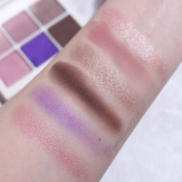 Snap shadows mix & match eyeshadow palette/FENTY BEAUTY BY RIHANNA/パウダーアイシャドウを使ったクチコミ（2枚目）