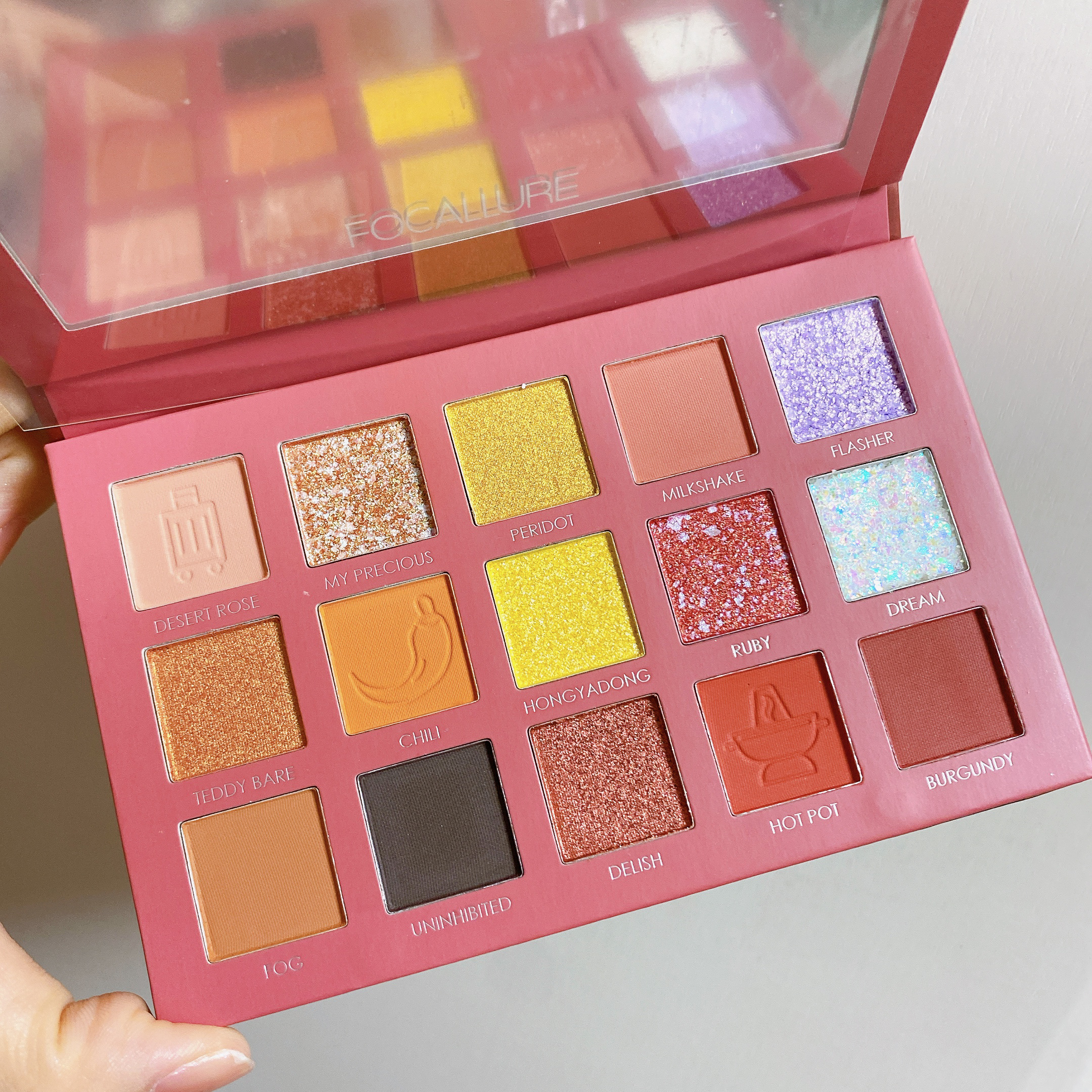 GO TRAVEL 15色アイシャドウパレット/FOCALLURE/アイシャドウパレットを使ったクチコミ（2枚目）