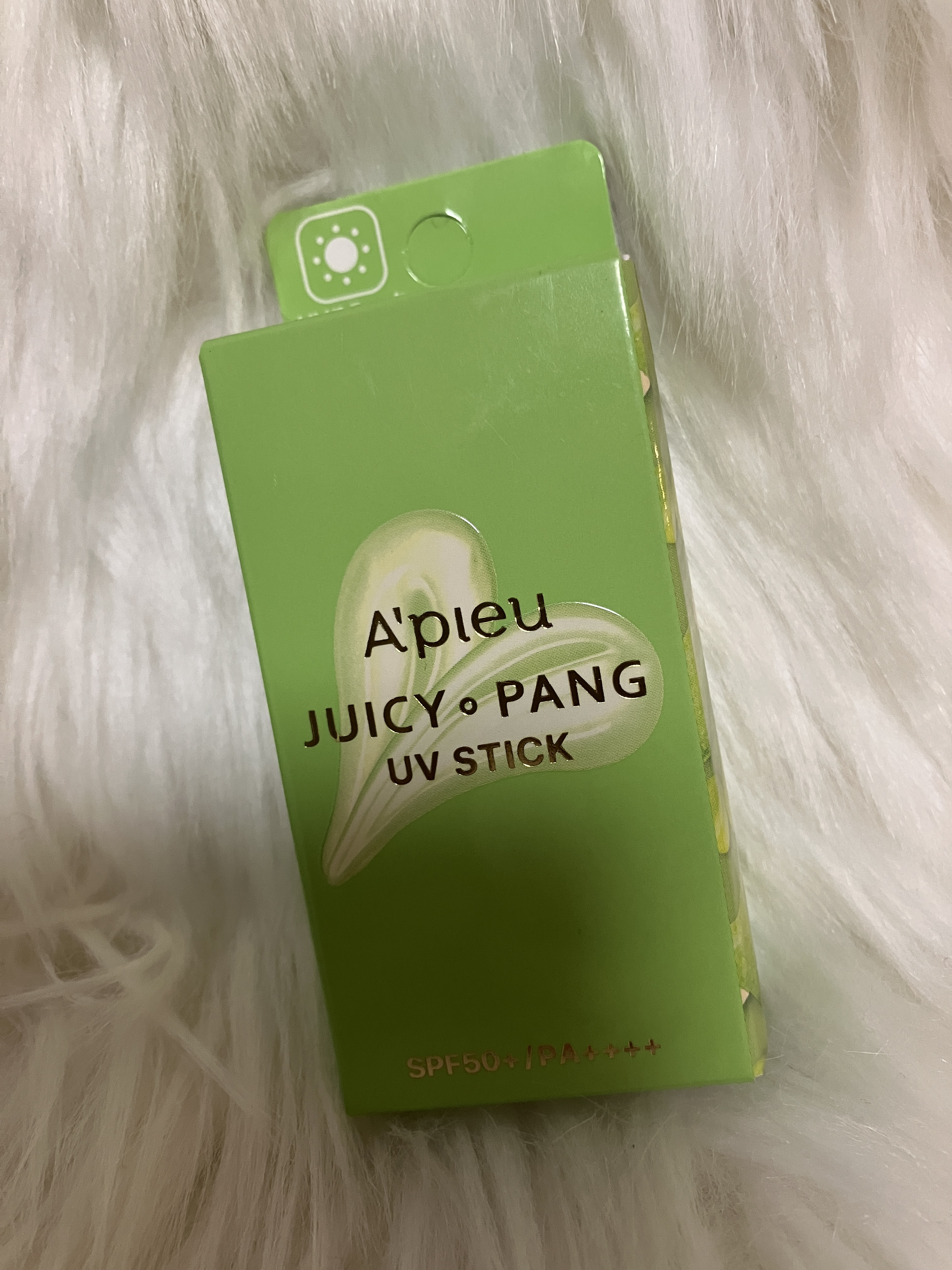 アピュー ジューシーパン UVスティック GR01 マスカットバー/A’pieu/日焼け止め・UVケアを使ったクチコミ（1枚目）