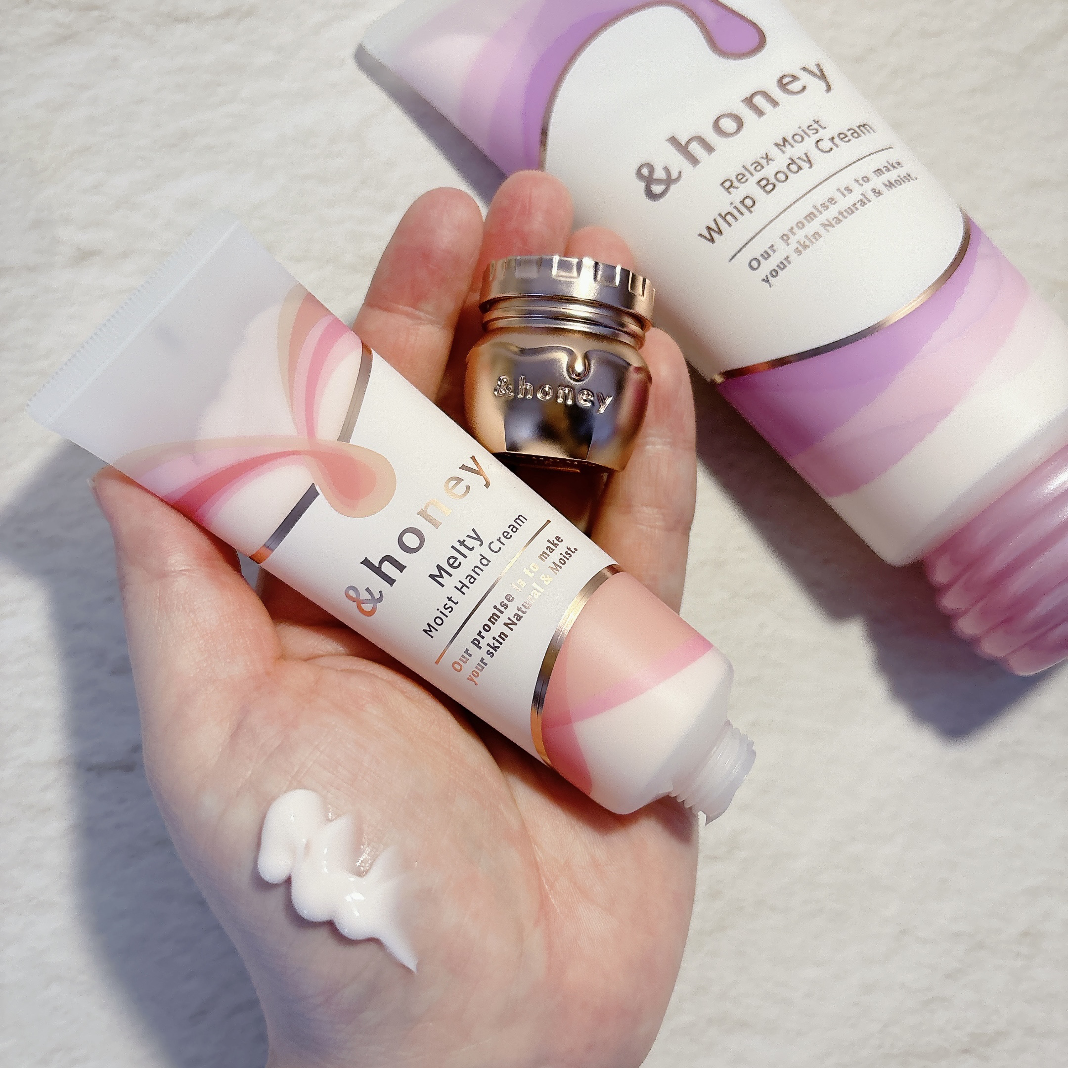 アンドハニー　メルティモイスト ハンドクリーム/&honey/ハンドクリームを使ったクチコミ（2枚目）