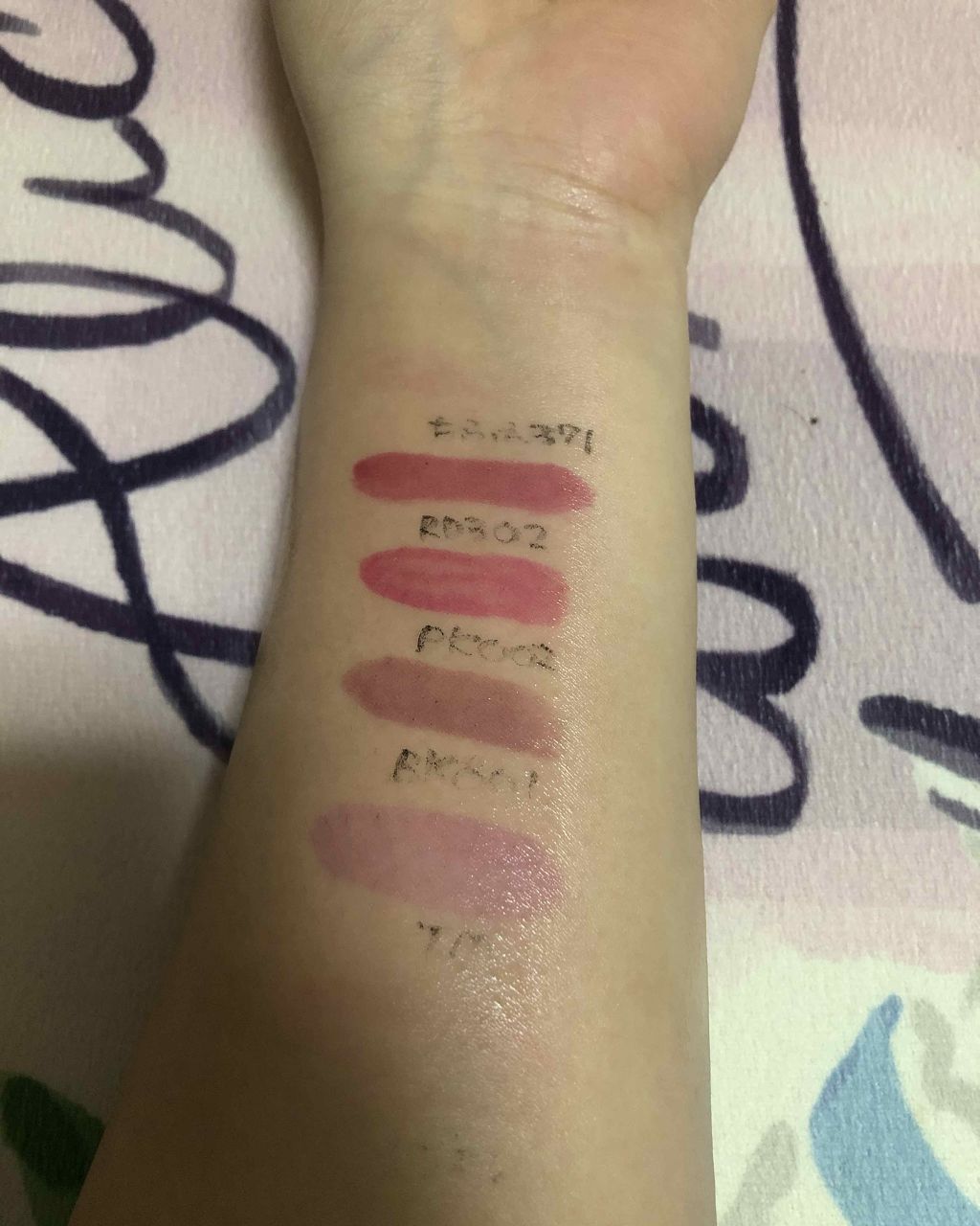 ウルトラ HD マット リップカラー/REVLON/口紅を使ったクチコミ(3枚目)