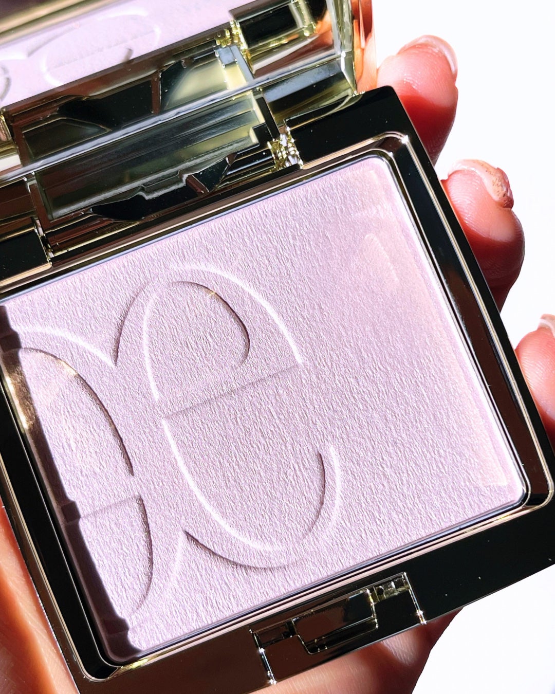 エレガンス アティミエル ヴェール/Elégance/プレストパウダーを使ったクチコミ(5枚目)