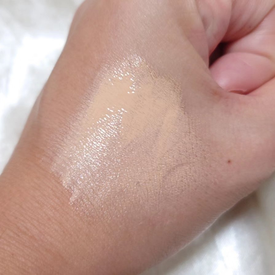 スタジオ ラディアンス セラム ファンデーション NC16/M・A・C/リキッドファンデーションを使ったクチコミ（3枚目）