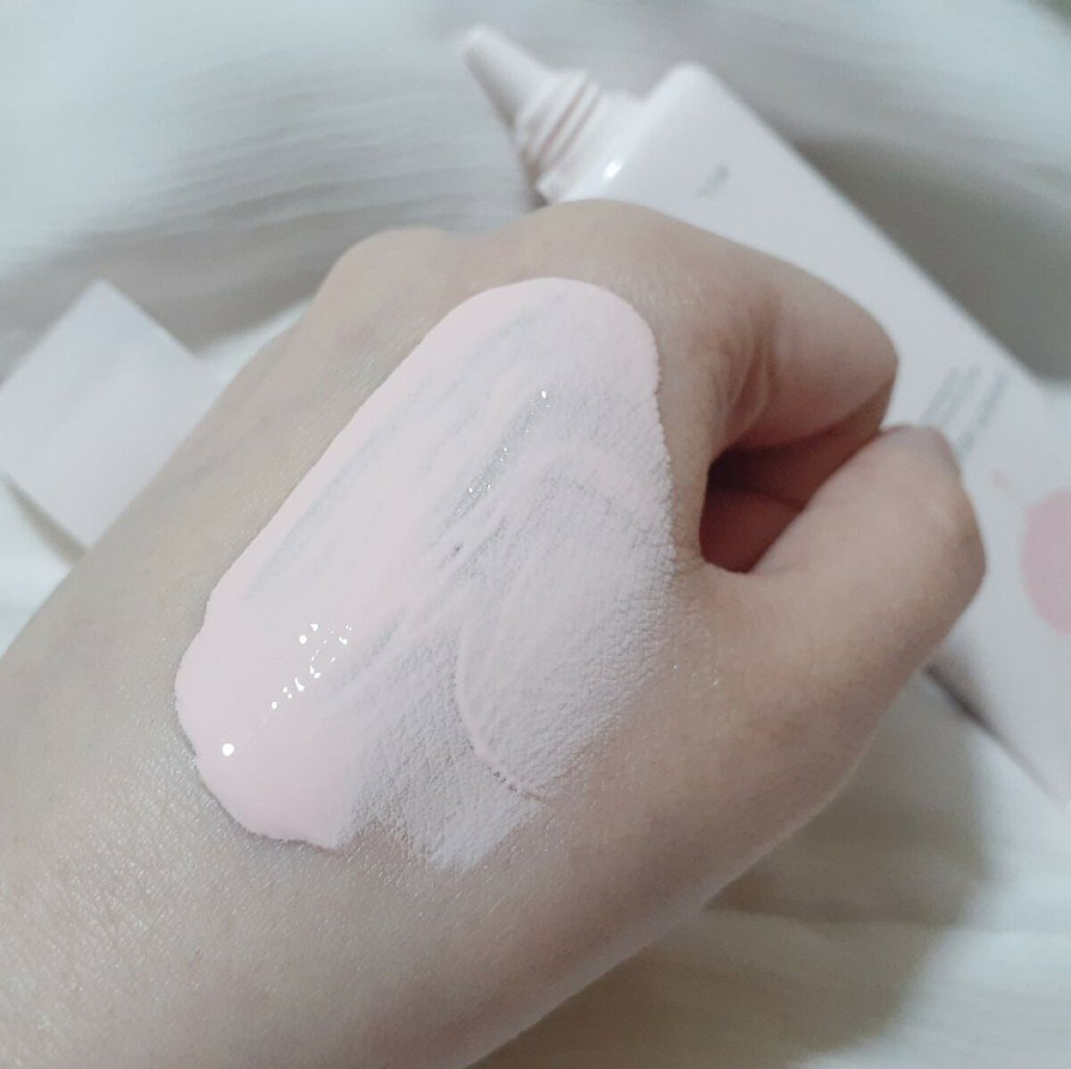 しあわせの桃肌クリーム/ももぷり/化粧下地を使ったクチコミ(4枚目)