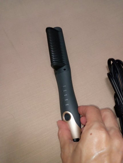 AGETUYA コームヘアアイロン アゲツヤコーム/ローネジャパン/ヒートブラシを使ったクチコミ(1枚目)