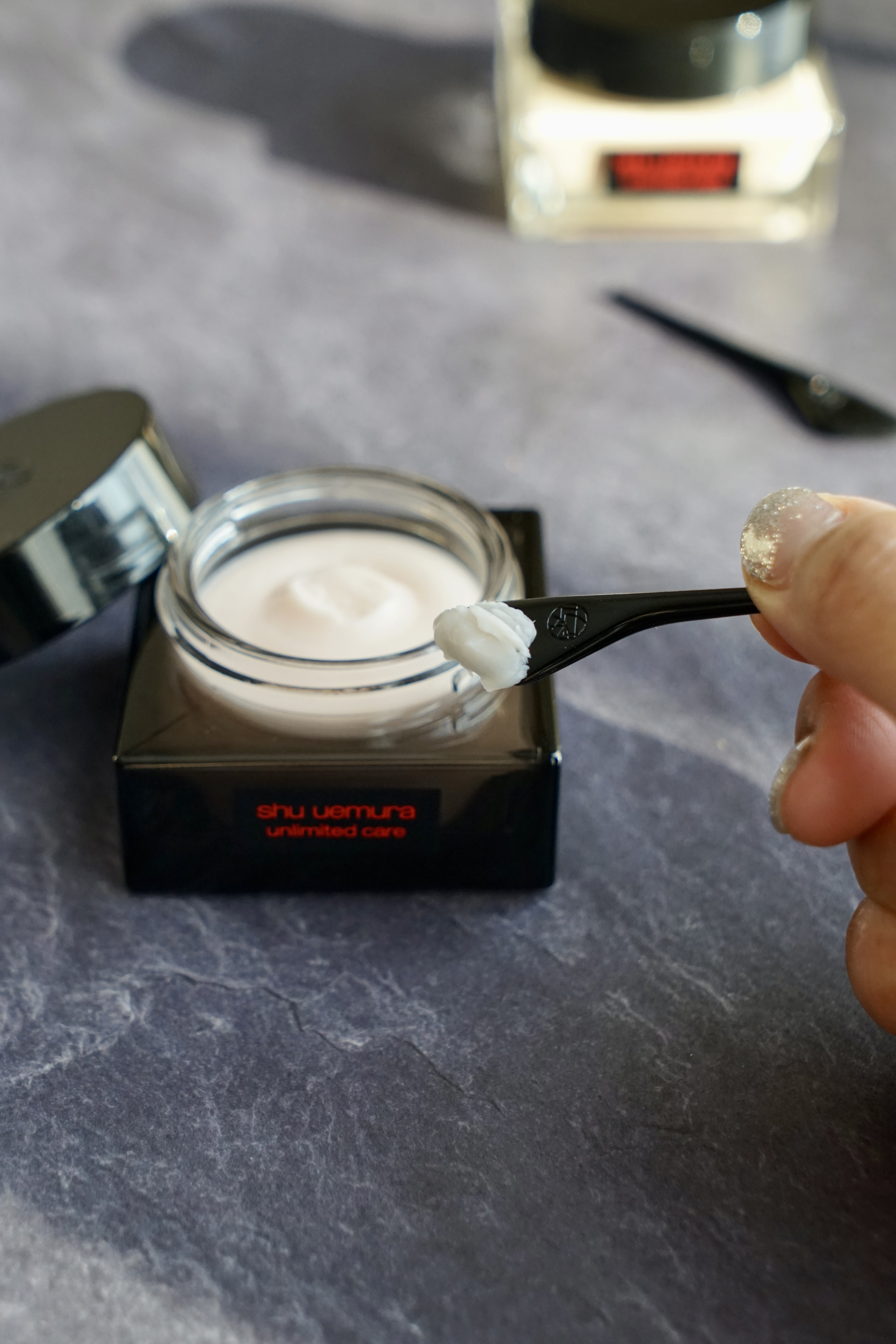 アンリミテッド ケア セラムイン クリーム ファンデーション/shu uemura/クリーム・エマルジョンファンデーションを使ったクチコミ（3枚目）