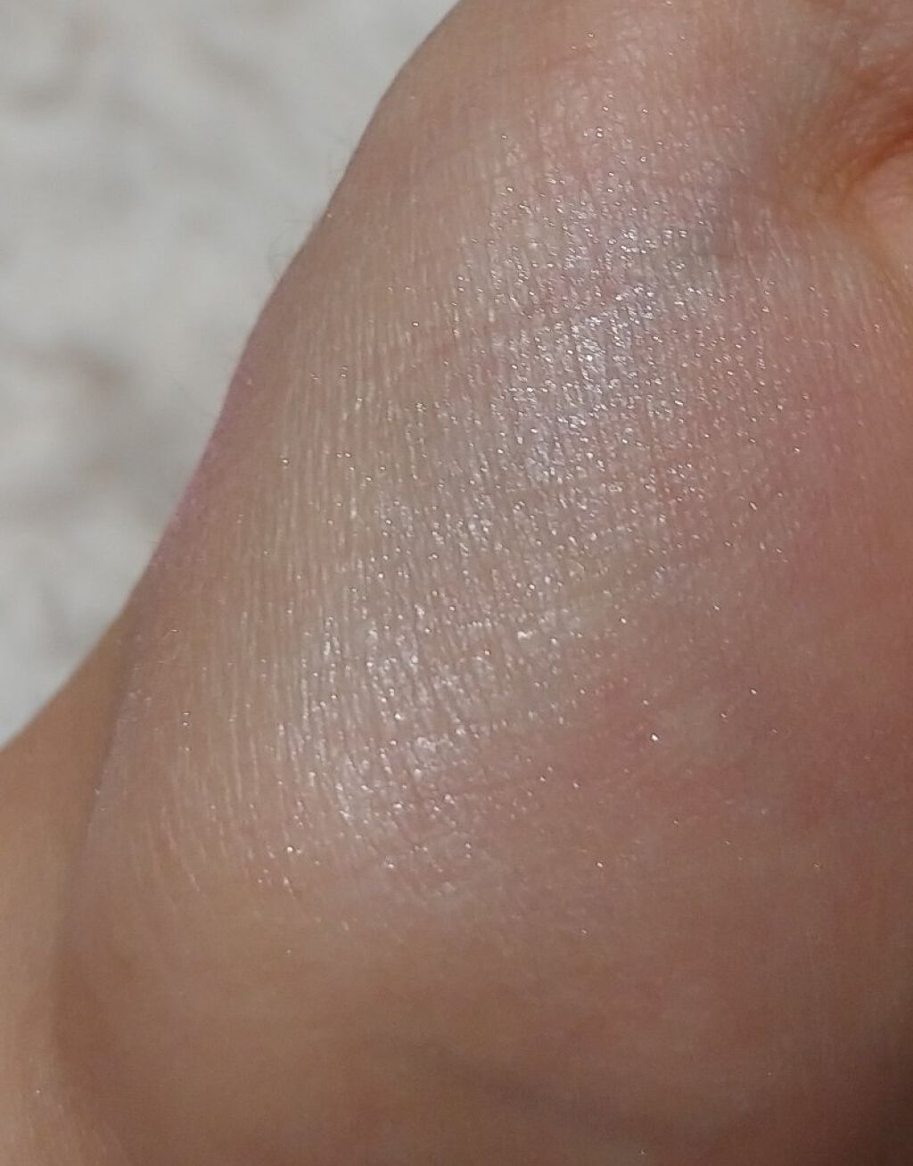 パールグロウハイライト/CEZANNE/パウダーハイライトを使ったクチコミ（2枚目）