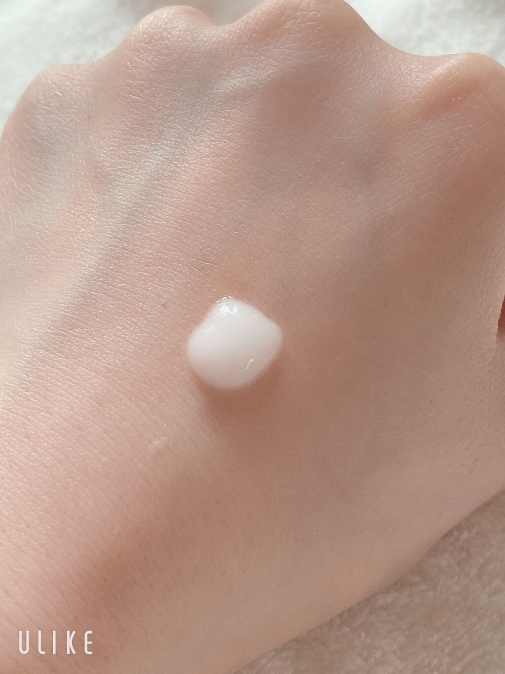 リサージ コラゲリードa/リサージ/美容液を使ったクチコミ（2枚目）