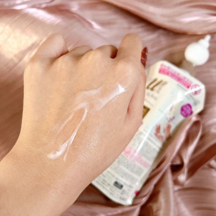 ザ ボディ ぬれた肌に使うボディ乳液 エアリーブーケの香り/ビオレu/ボディミルクを使ったクチコミ(5枚目)