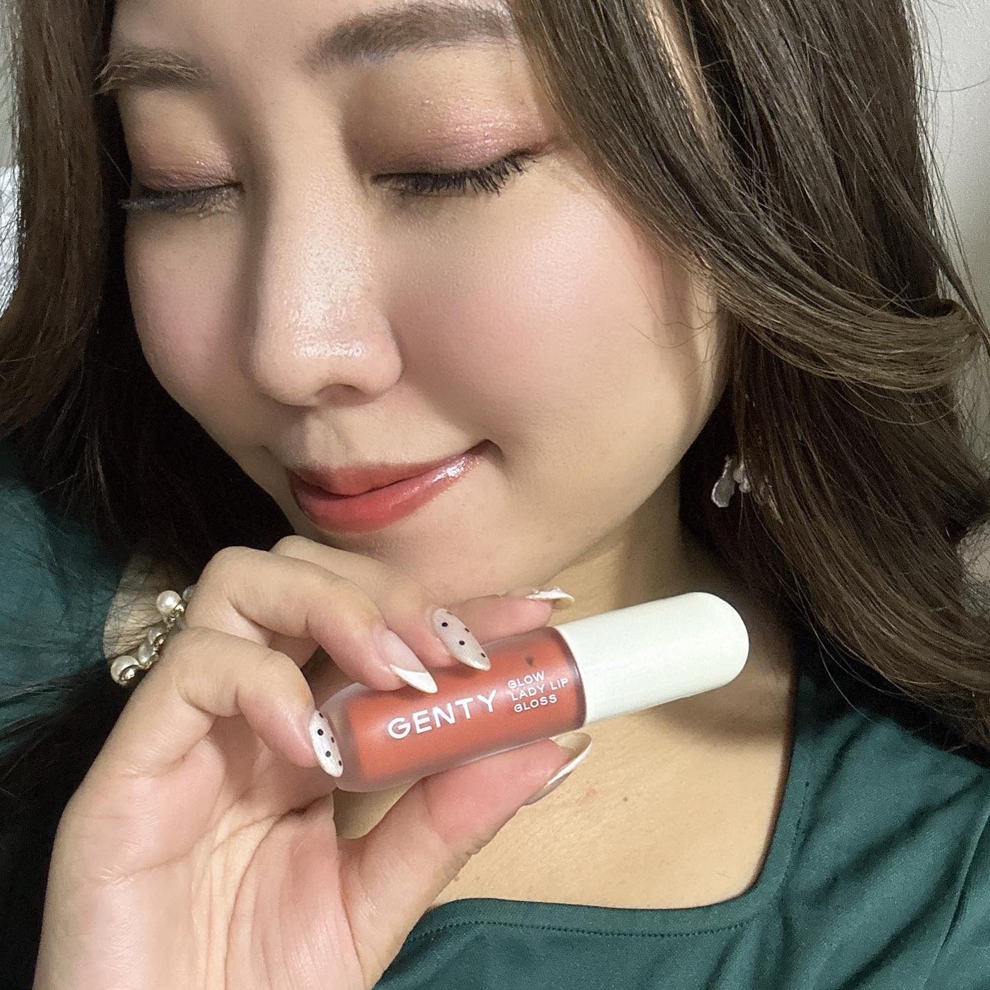 グロウ レディ リップ グロス/GENTY/リップグロスを使ったクチコミ(2枚目)