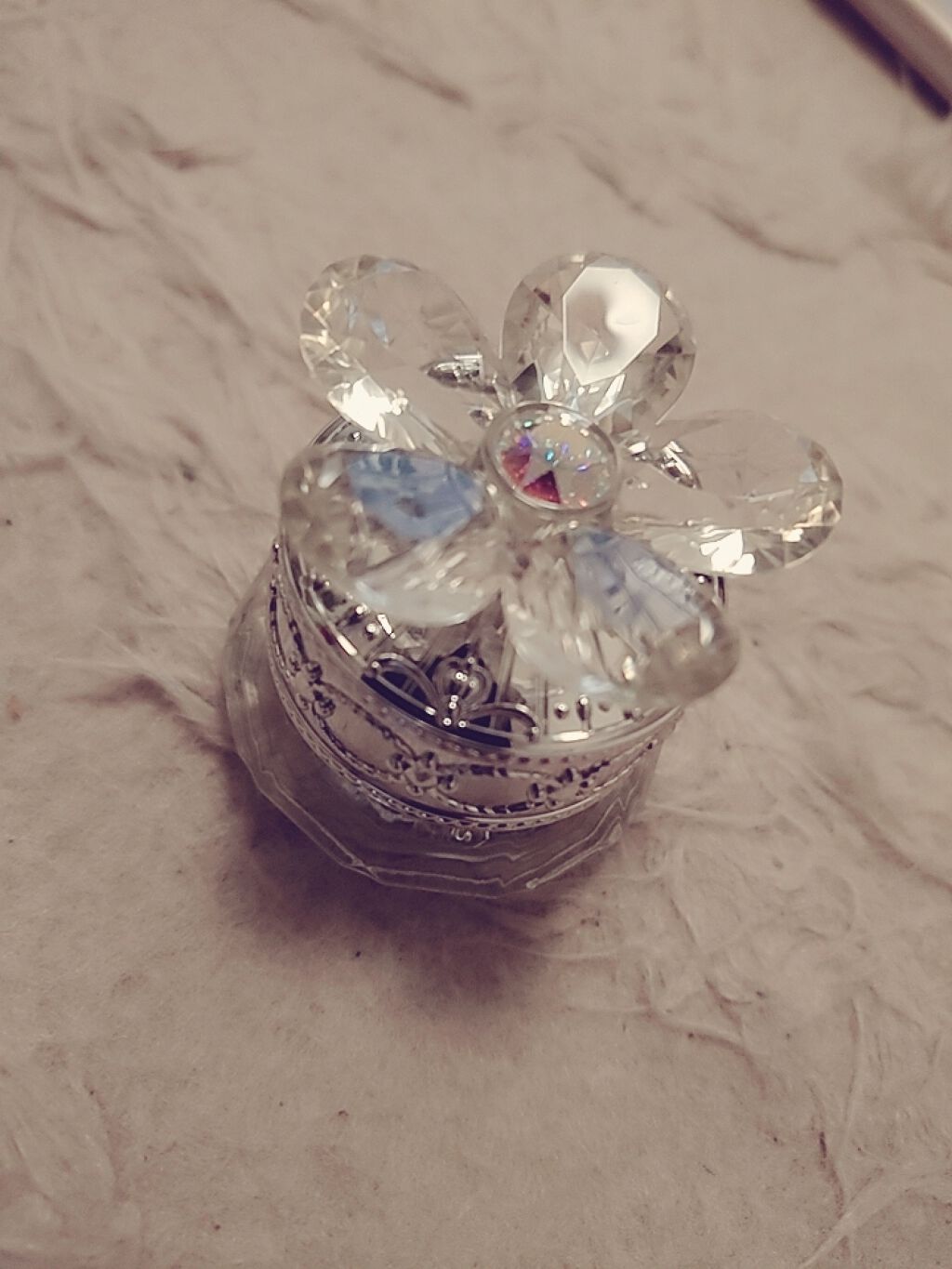 ジルスチュアート クリスタルブルーム ジェリービジュー/JILL STUART/ジェル・クリームアイシャドウを使ったクチコミ(1枚目)