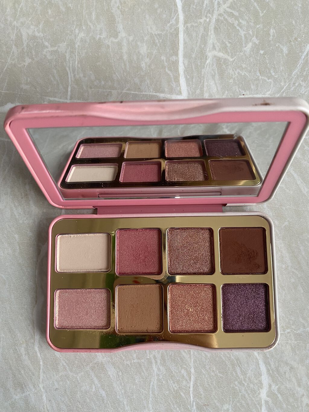 ティックルドピーチ ミニ アイシャドウ パレット/Too Faced/アイシャドウパレットを使ったクチコミ（2枚目）