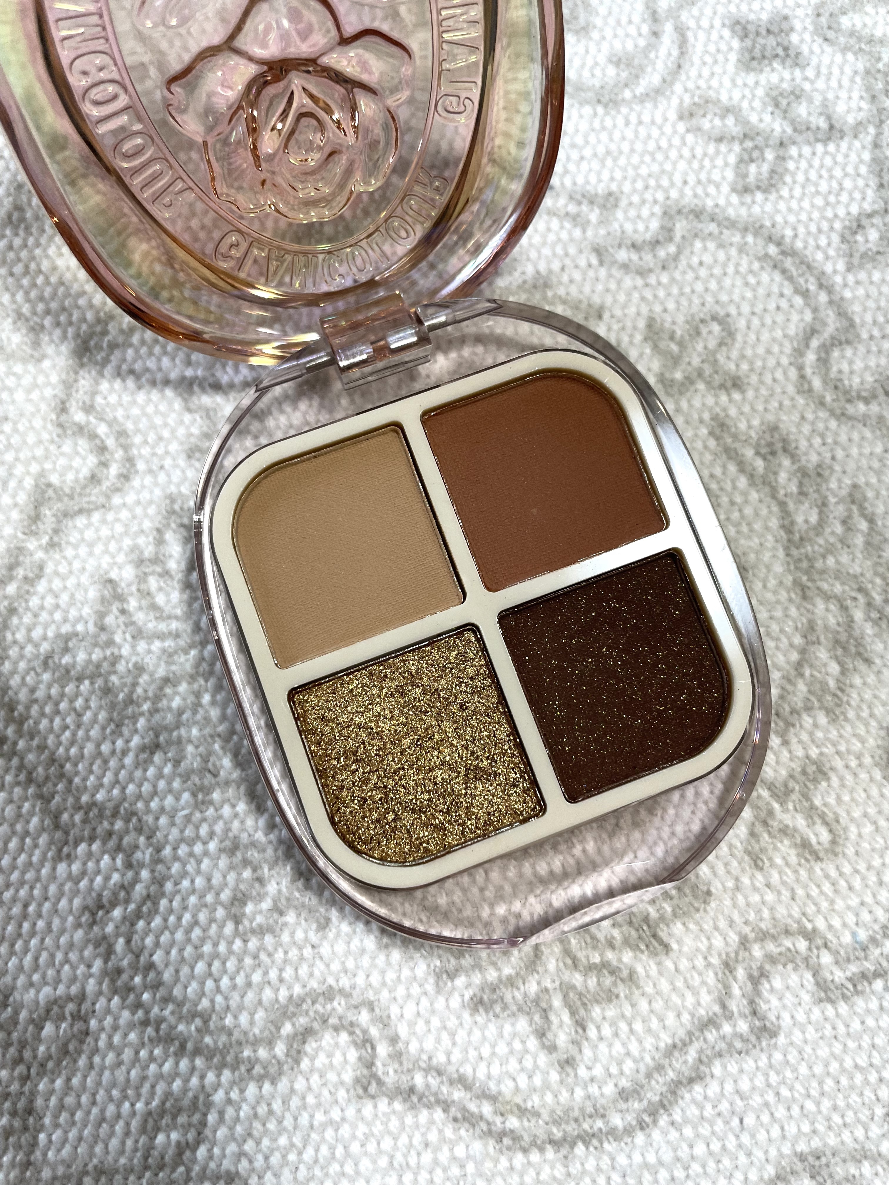 シーリングスタンプ風4色アイシャドウ/Glam Colour/アイシャドウパレットを使ったクチコミ（1枚目）