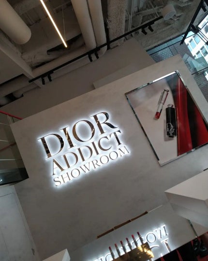 koroboro33 on LIPS 「ChristianDiorディオールアディクトリップ100ディ..」(5枚目)