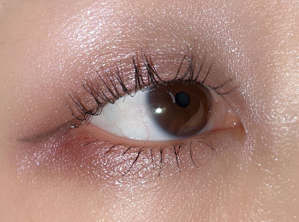 オーラデュウ プリズム 01 Lunar/SHISEIDO/単色アイシャドウを使ったクチコミ（2枚目）