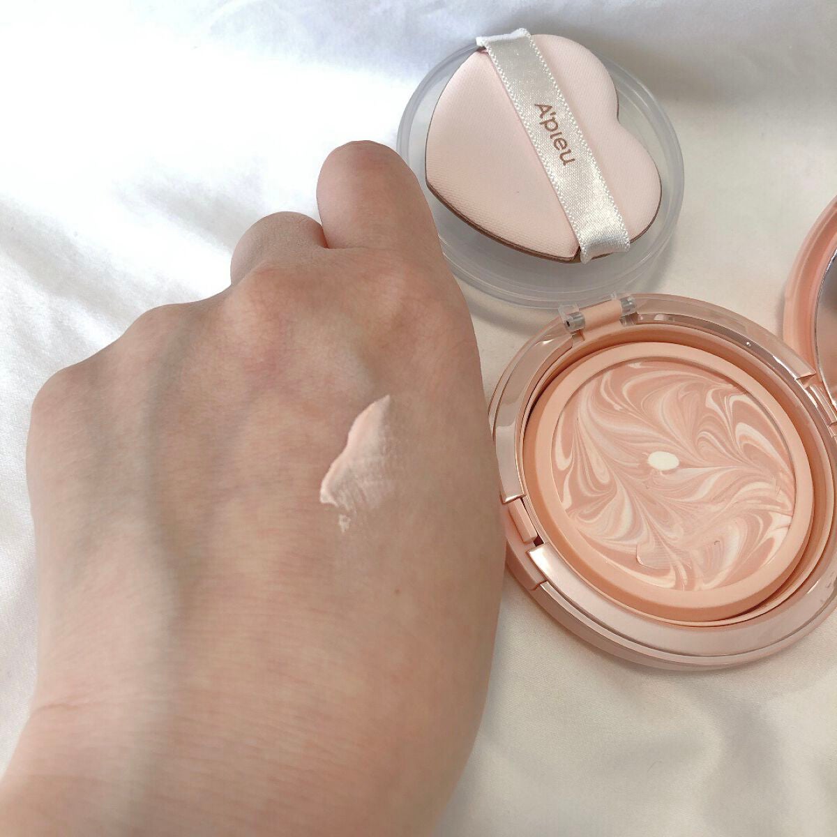 ジューシーパン スキンケアプライマー/A’pieu/化粧下地を使ったクチコミ(6枚目)