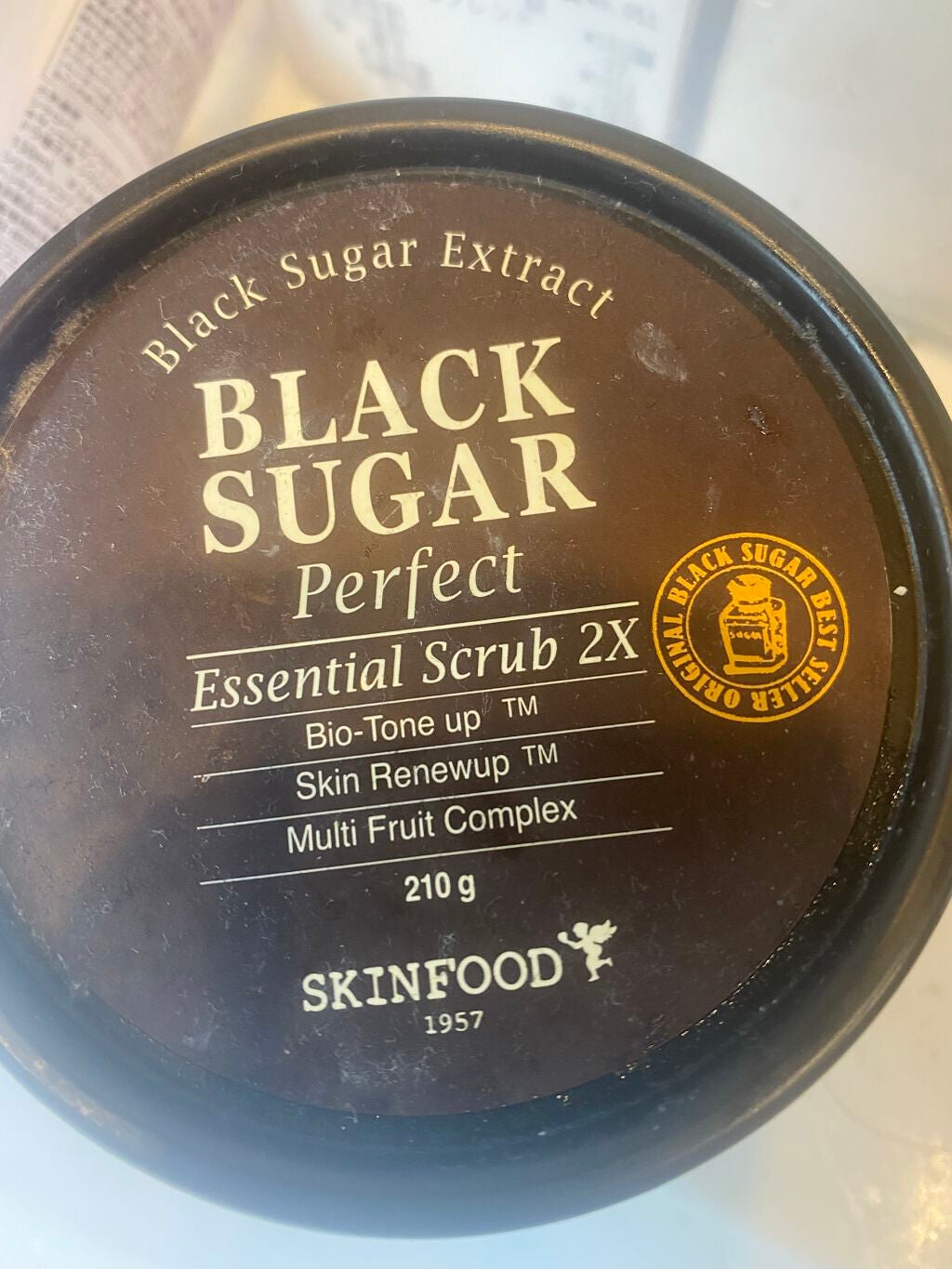 ブラックシュガー パーフェクト エッセンシャル スクラブ2X/SKINFOOD/洗い流すパック・マスクを使ったクチコミ(1枚目)