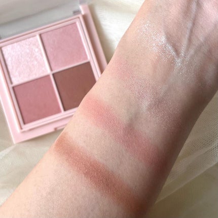 シャインオンステージアイパレット/upink/アイシャドウパレットを使ったクチコミ(4枚目)